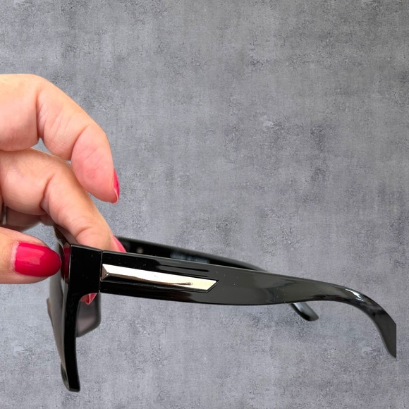 Over size black retro square flat top sunglasses NWT - Picture 4 of 4